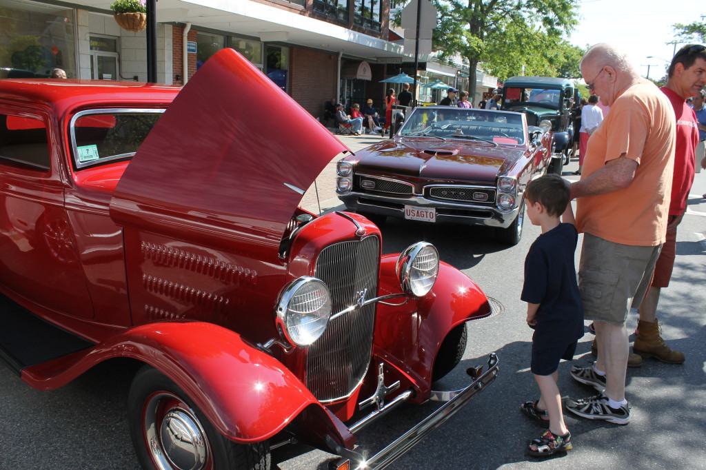 Hyannis Father's Day Car Show