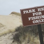 Surfcasting "Park here for fishing"
