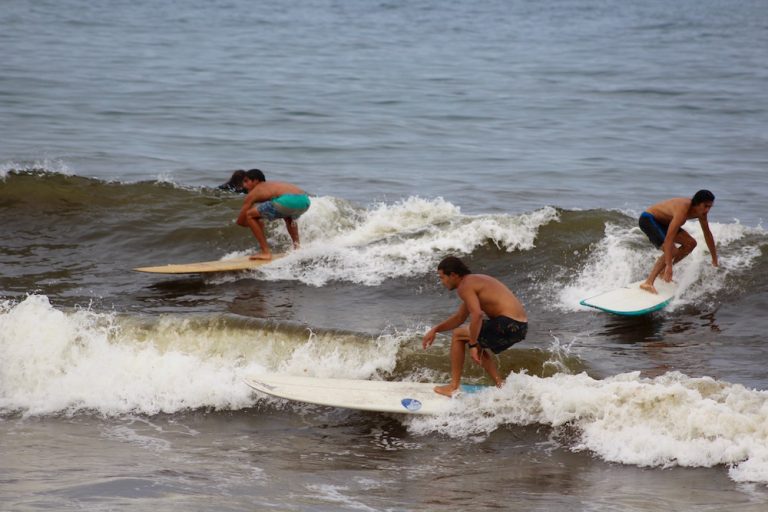 Surfing Dudes & Chicks at Cape Cod Oldtimers Longboard Classic in