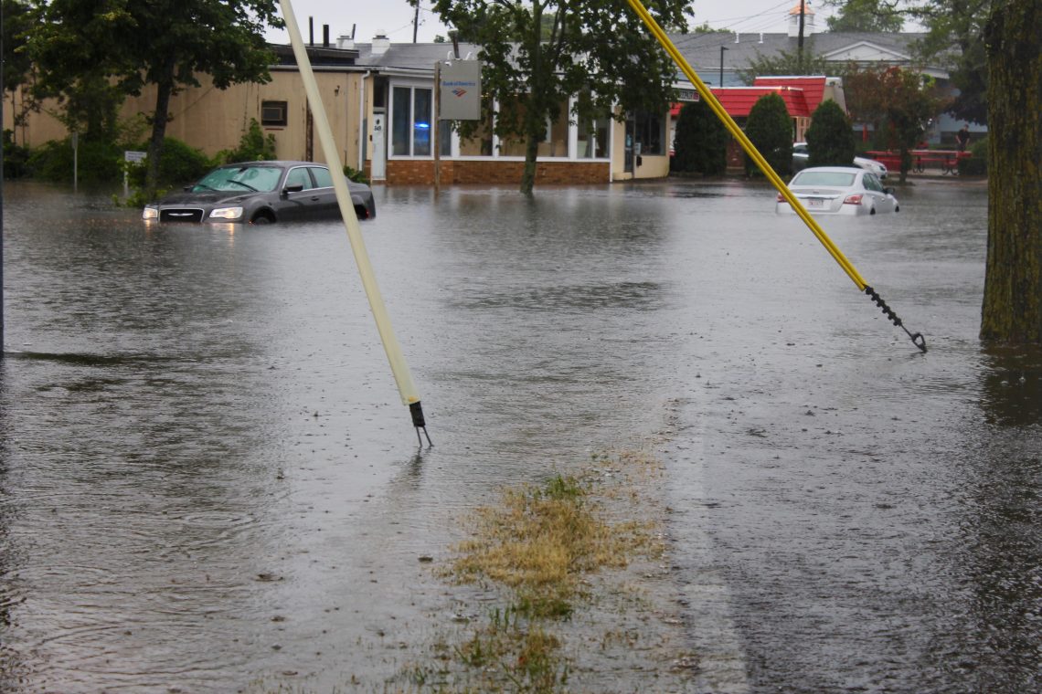 Heavy Rain Causes Falmouth Flooding Slideshow Cape Cod Wave