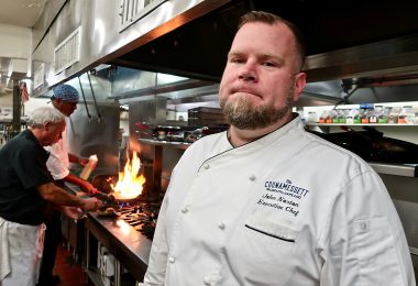 A shortage of kitchen help