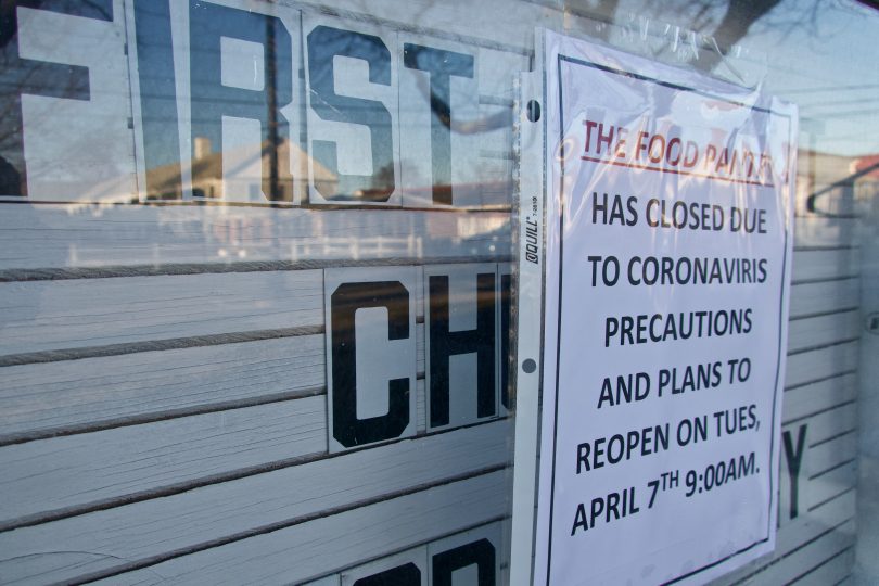 Closed signs, Hyannis Main Street