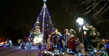 First snow Christmas display