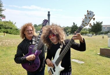 The Grab Brothers
