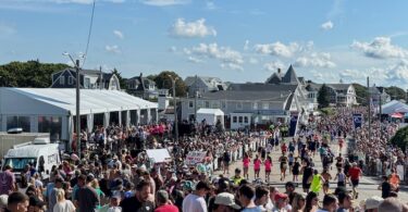 Falmouth Road Race 2026 CAPE COD WAVE PHOTO